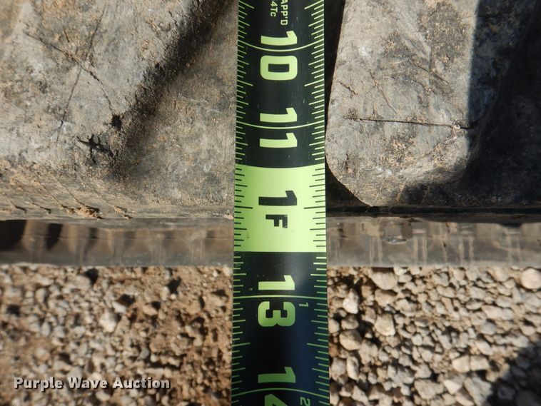 image for item DM6335 Bobcat 331  mini excavator