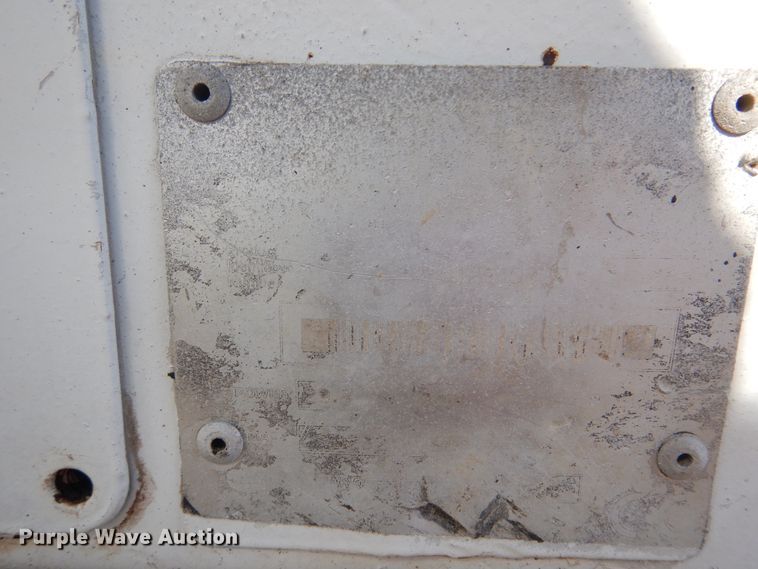 image for item DM6335 Bobcat 331  mini excavator