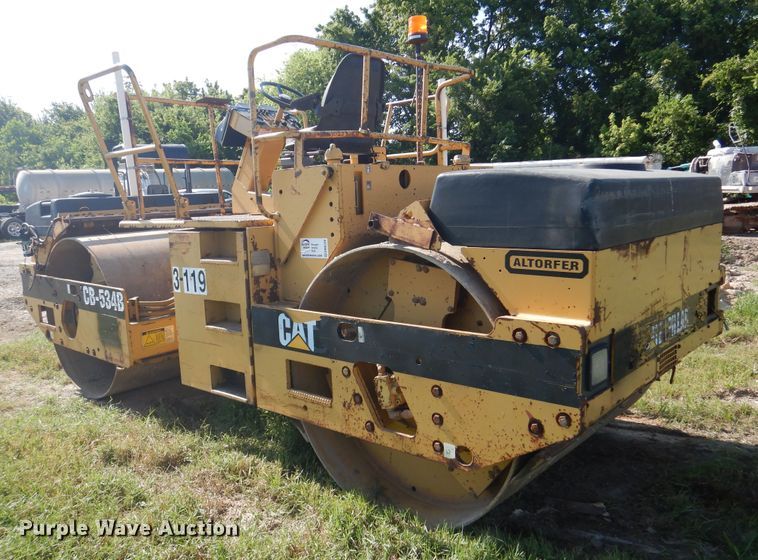 image for item DM6336 1996 Caterpillar CB-534B  double drum vibratory roller