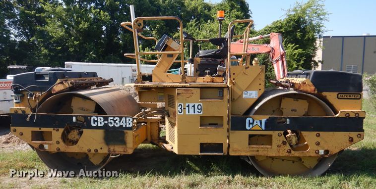 image for item DM6336 1996 Caterpillar CB-534B  double drum vibratory roller