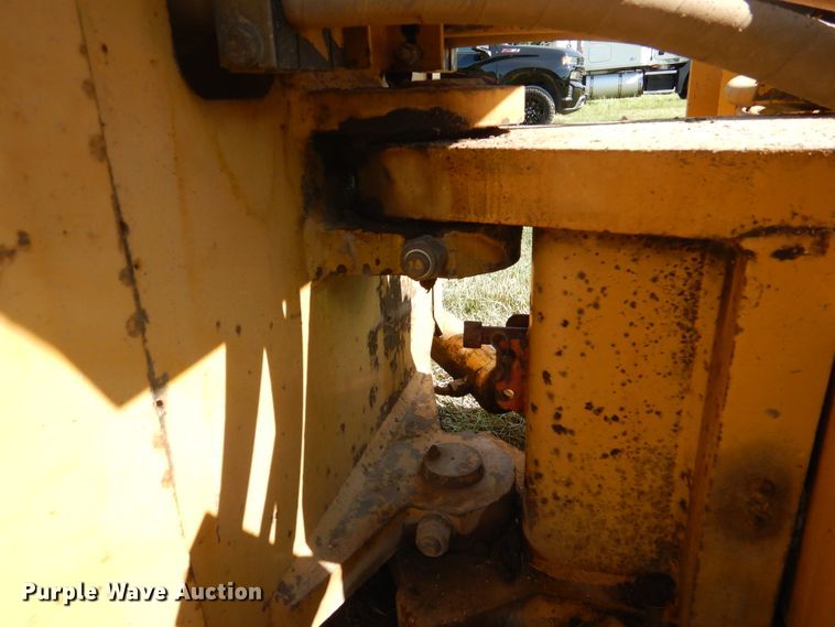 image for item DM6336 1996 Caterpillar CB-534B  double drum vibratory roller