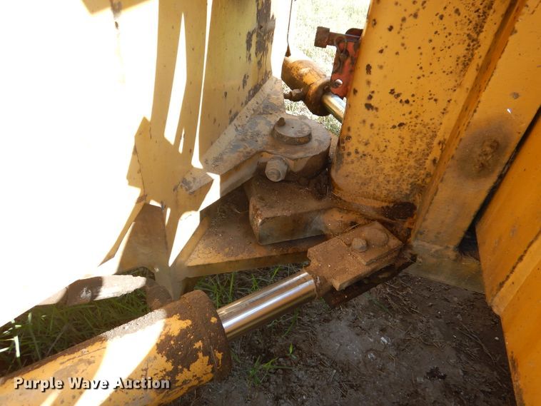 image for item DM6336 1996 Caterpillar CB-534B  double drum vibratory roller