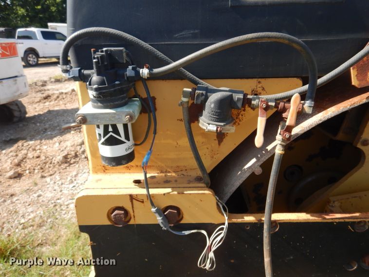 image for item DM6336 1996 Caterpillar CB-534B  double drum vibratory roller