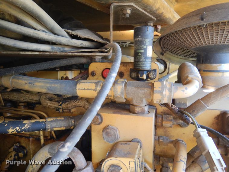 image for item DM6336 1996 Caterpillar CB-534B  double drum vibratory roller