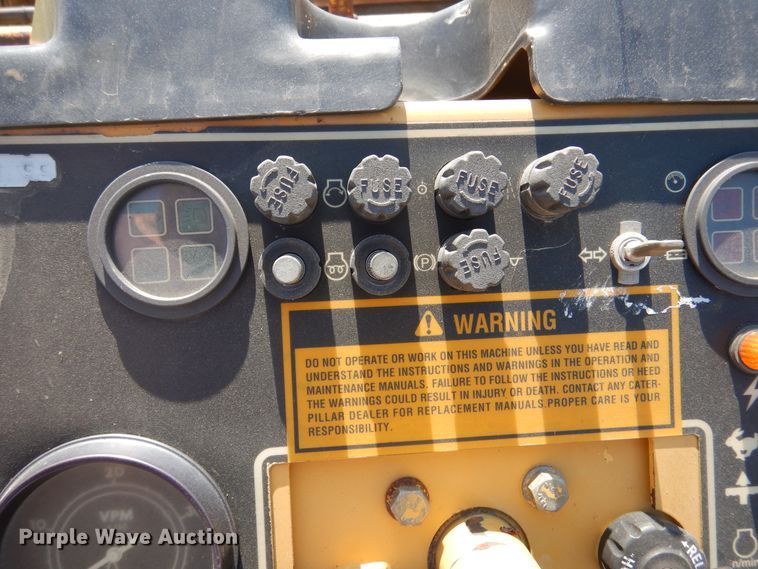 image for item DM6336 1996 Caterpillar CB-534B  double drum vibratory roller