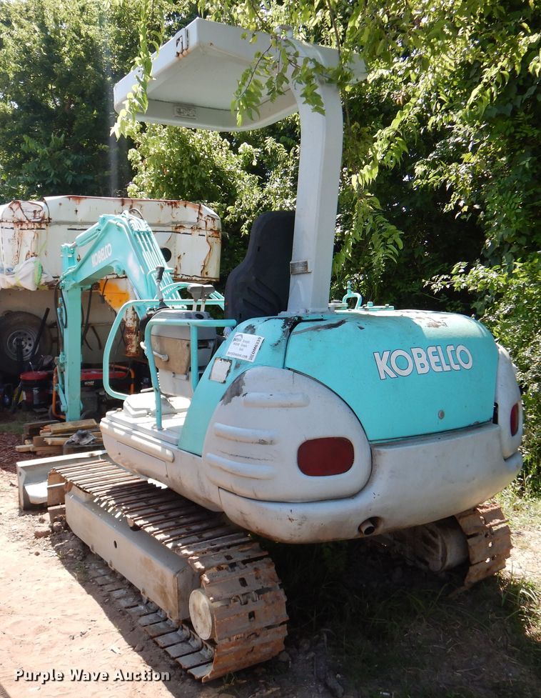 image for item DM6339 1994 Kobelco SK035  mini excavator