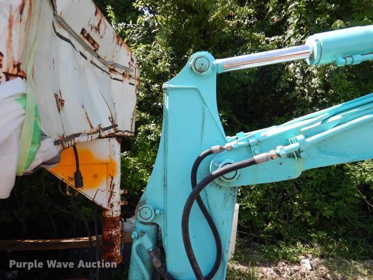 image for item DM6339 1994 Kobelco SK035  mini excavator