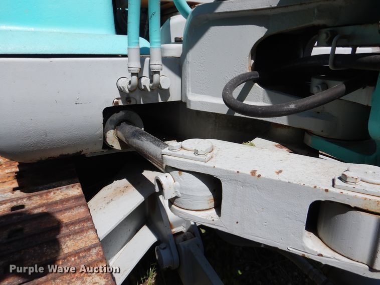 image for item DM6339 1994 Kobelco SK035  mini excavator