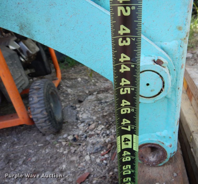 image for item DM6339 1994 Kobelco SK035  mini excavator