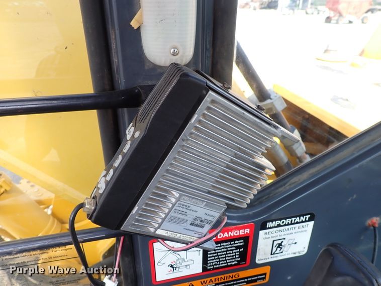 image for item DN1792 2005 John Deere 330C LC  excavator