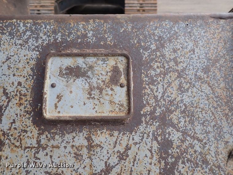 image for item DN1792 2005 John Deere 330C LC  excavator