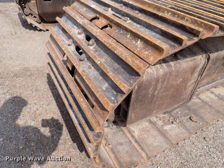 image for item DN1792 2005 John Deere 330C LC  excavator