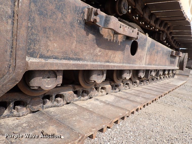 image for item DN1792 2005 John Deere 330C LC  excavator