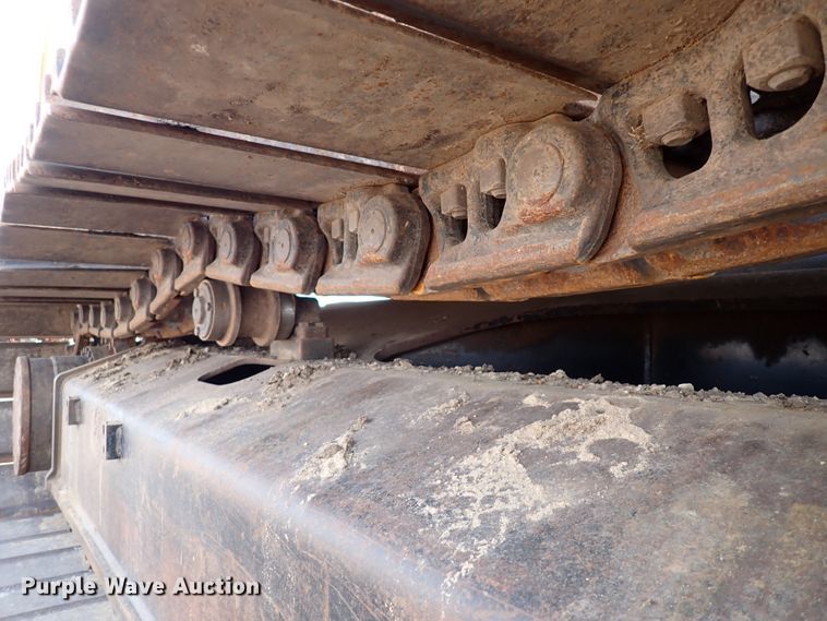 image for item DN1792 2005 John Deere 330C LC  excavator