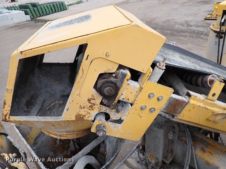 image for item DN1793 Gomaco GT3600  curb machine