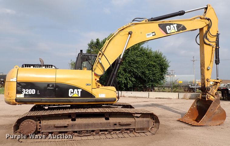 image for item DN1800 2009 Caterpillar 320DL  excavator