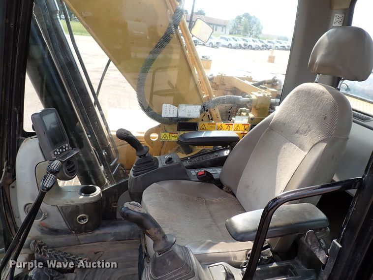 image for item DN1800 2009 Caterpillar 320DL  excavator