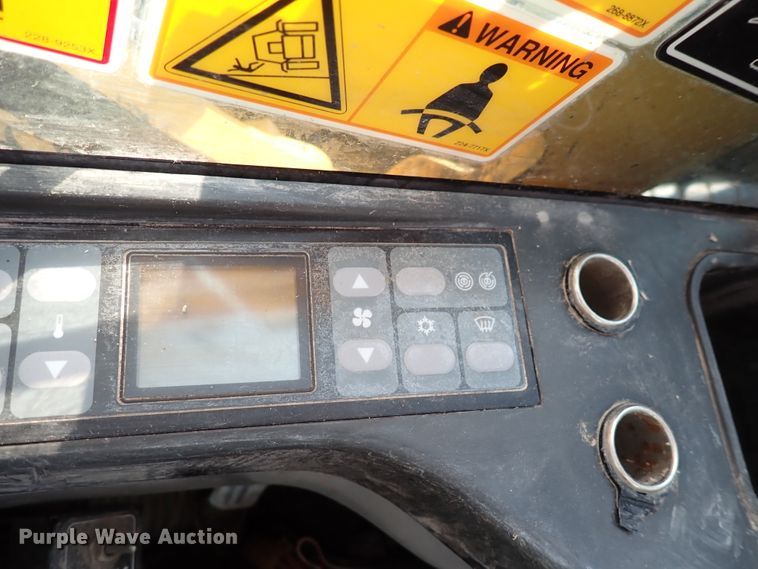 image for item DN1800 2009 Caterpillar 320DL  excavator