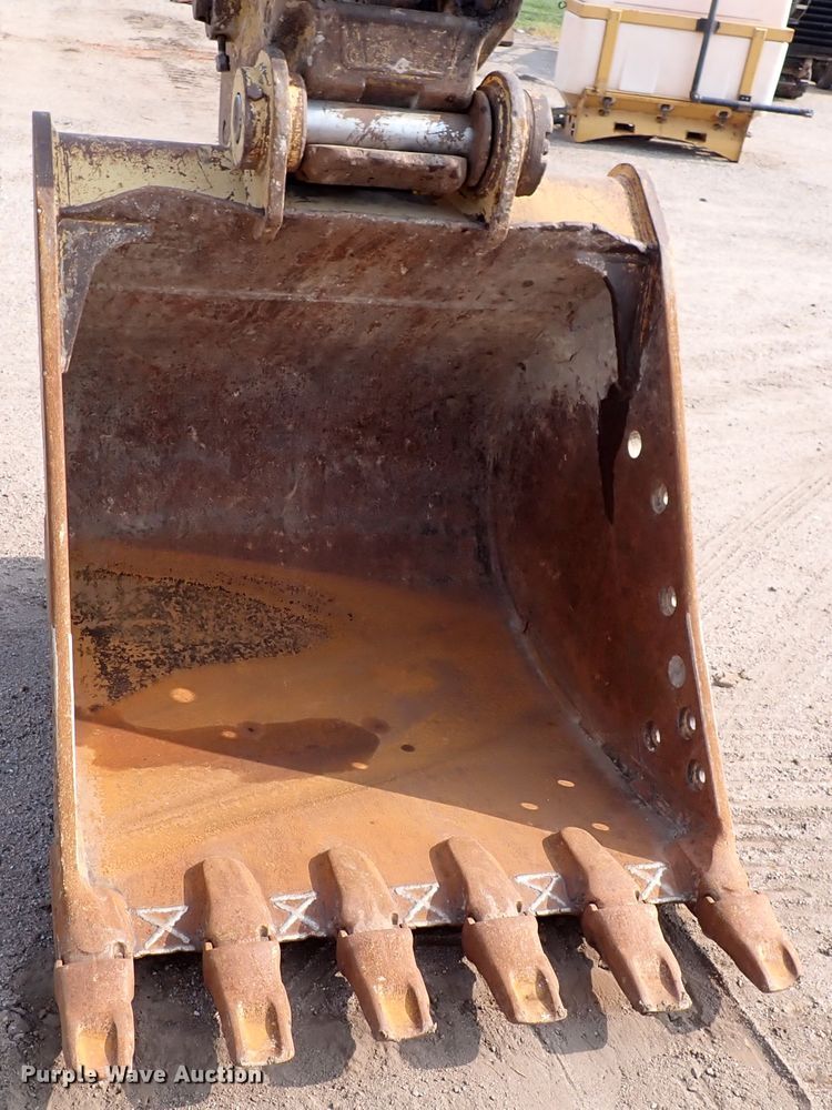 image for item DN1800 2009 Caterpillar 320DL  excavator