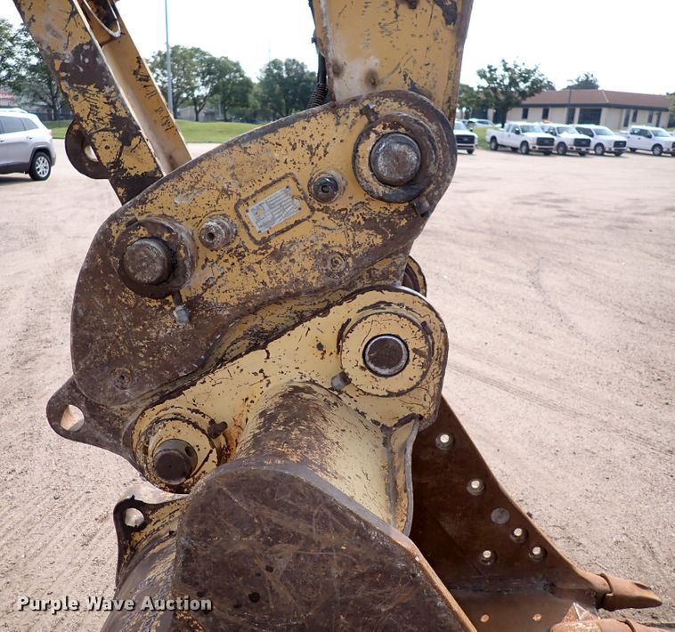 image for item DN1800 2009 Caterpillar 320DL  excavator