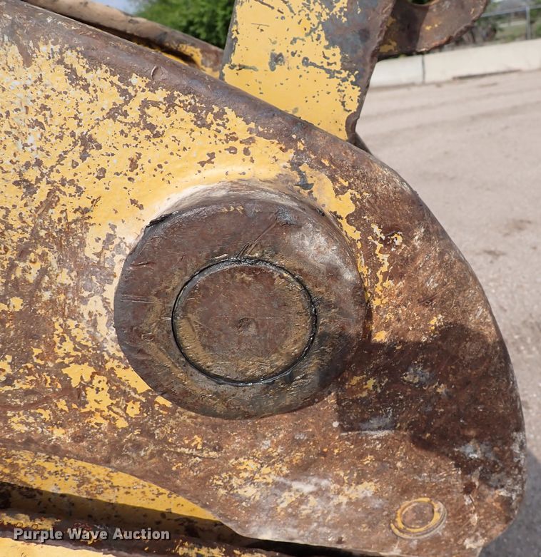 image for item DN1800 2009 Caterpillar 320DL  excavator