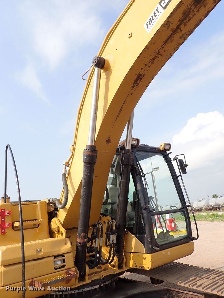 image for item DN1800 2009 Caterpillar 320DL  excavator
