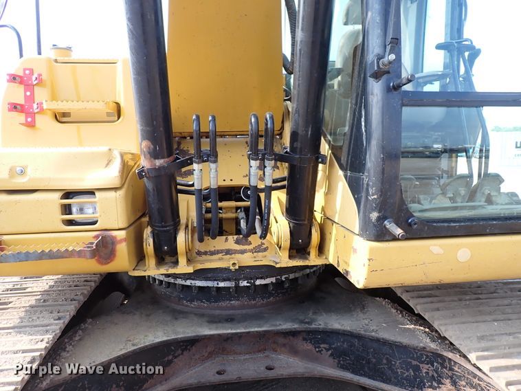 image for item DN1800 2009 Caterpillar 320DL  excavator