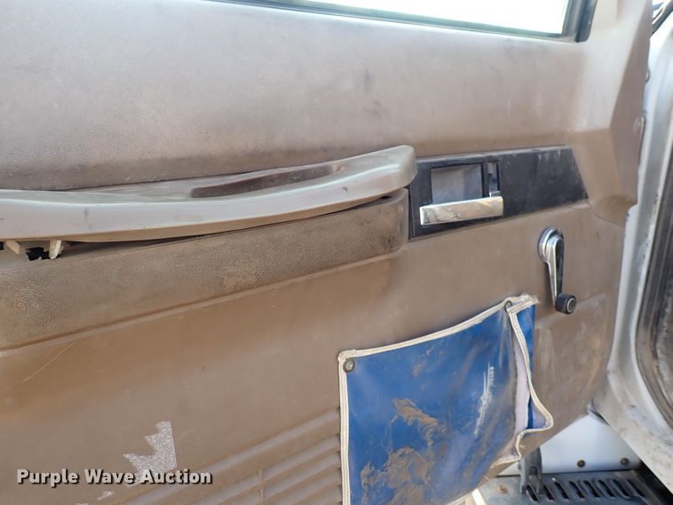 image for item DN1838 1994 GMC Top Kick  crane truck