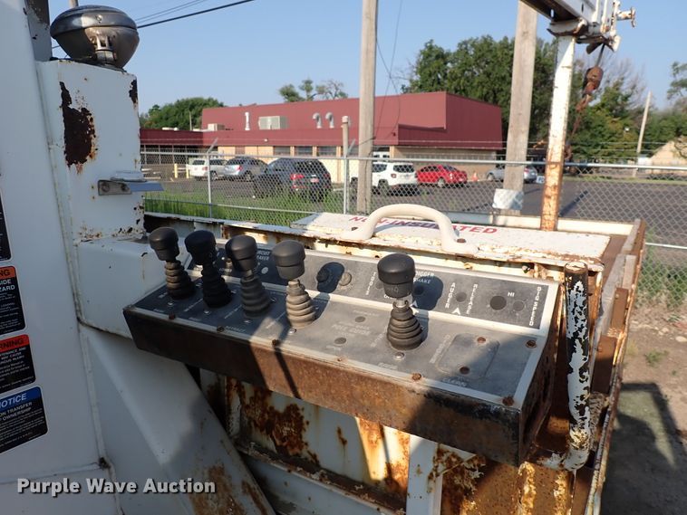 image for item DN1838 1994 GMC Top Kick  crane truck