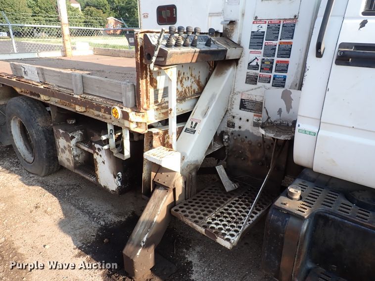 image for item DN1838 1994 GMC Top Kick  crane truck