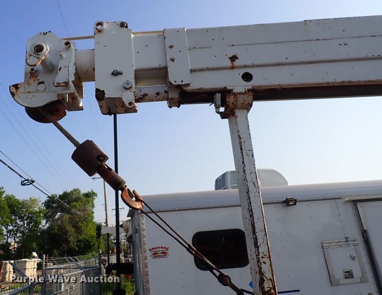 image for item DN1838 1994 GMC Top Kick  crane truck