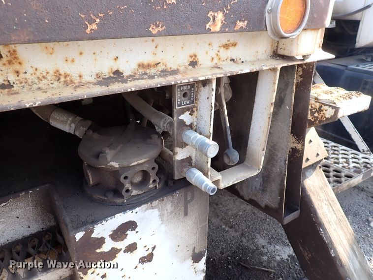 image for item DN1838 1994 GMC Top Kick  crane truck