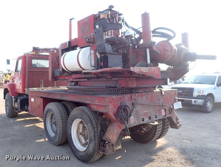 image for item DN1839 1982 International  drilling rig truck