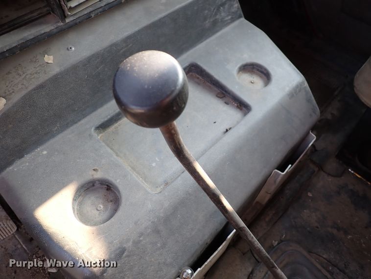 image for item DN1839 1982 International  drilling rig truck