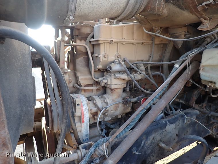 image for item DN1839 1982 International  drilling rig truck