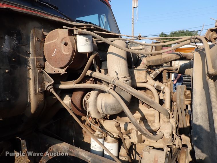 image for item DN1839 1982 International  drilling rig truck