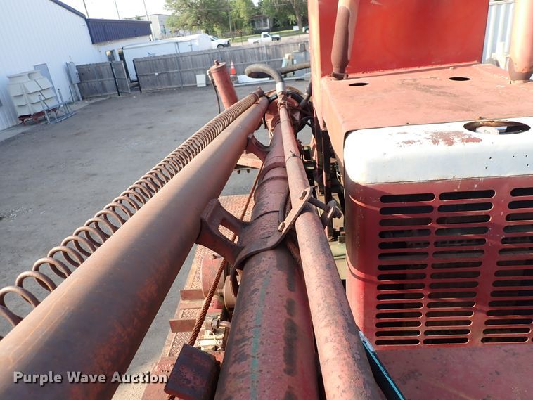 image for item DN1839 1982 International  drilling rig truck