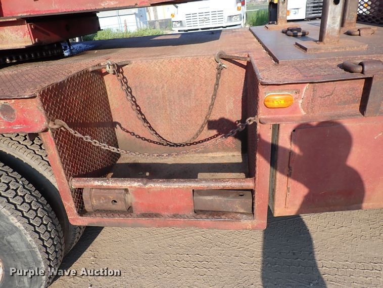 image for item DN1839 1982 International  drilling rig truck