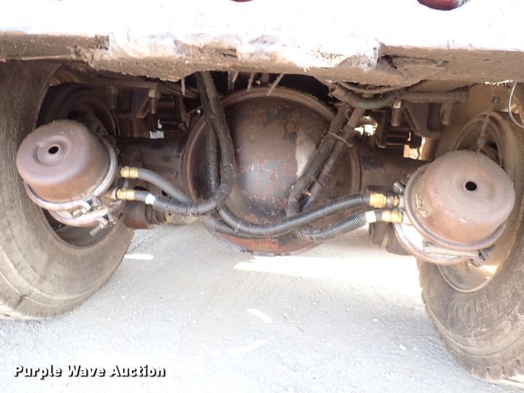 image for item DN1839 1982 International  drilling rig truck