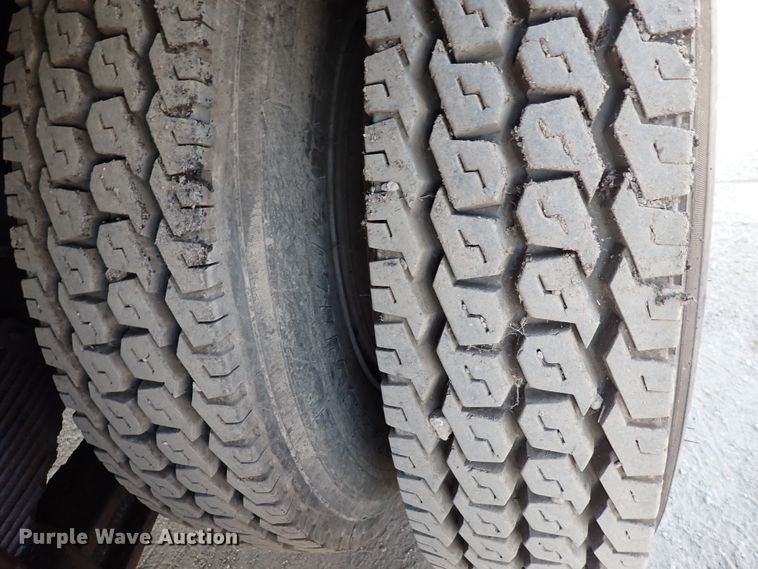 image for item DN1839 1982 International  drilling rig truck