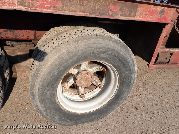 image for item DN1839 1982 International  drilling rig truck