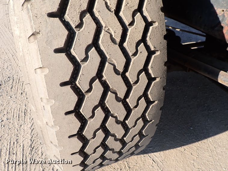 image for item DN1839 1982 International  drilling rig truck