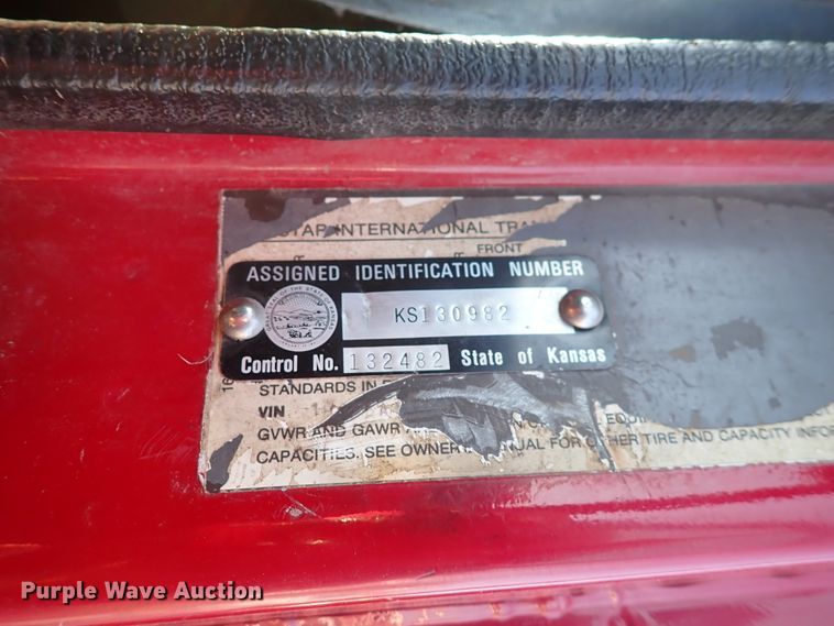 image for item DN1839 1982 International  drilling rig truck