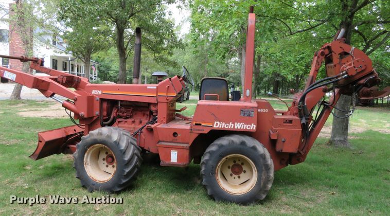 image for item DN5961 1994 Ditch Witch 8020  cable plow