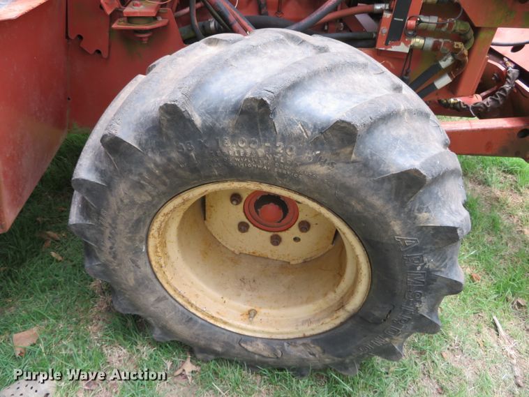 image for item DN5961 1994 Ditch Witch 8020  cable plow
