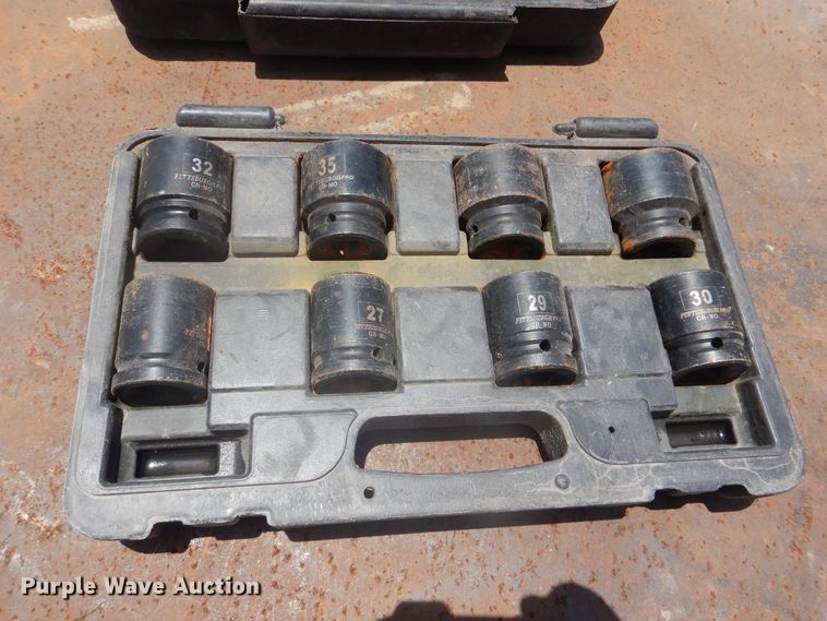 image for item ED9793 Metal work bench