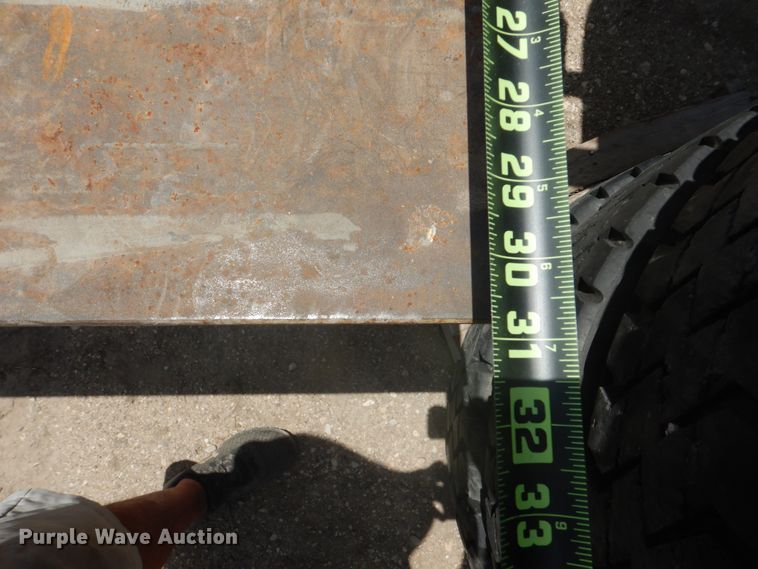 image for item ED9793 Metal work bench