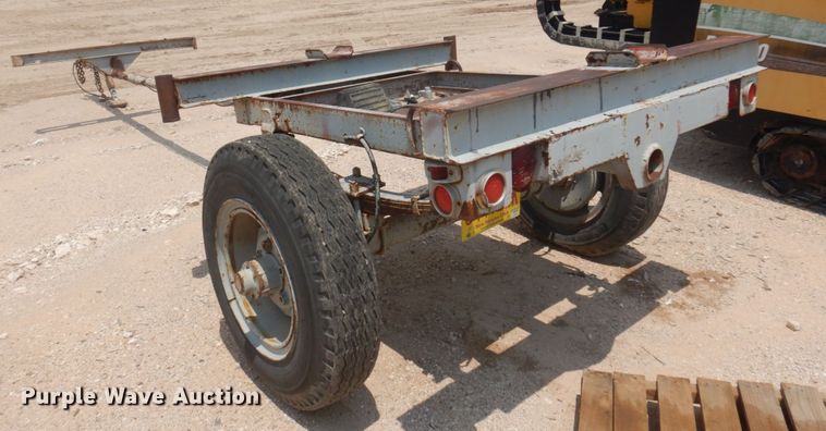image for item ED9804 1989  shop built pipe trailer