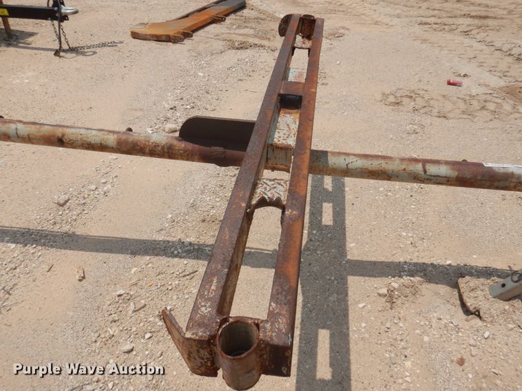 image for item ED9804 1989  shop built pipe trailer