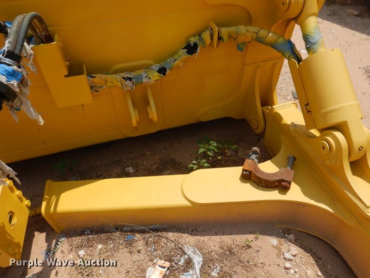 image for item ED9806 John Deere  10'4"W semi-u dozer blade